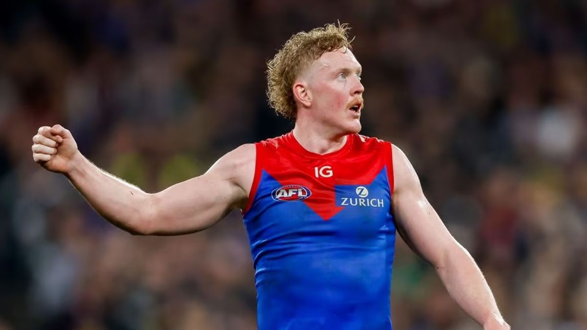 Clayton Oliver - MEL