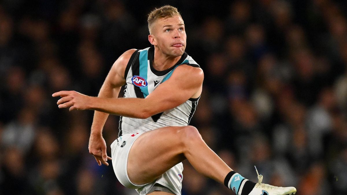 Dan Houston Joins Collingwood
