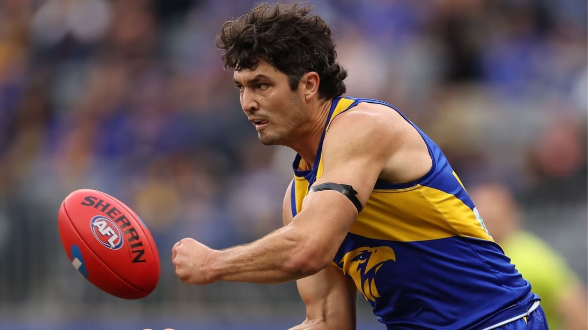 Tom Barrass Joins Hawthorn