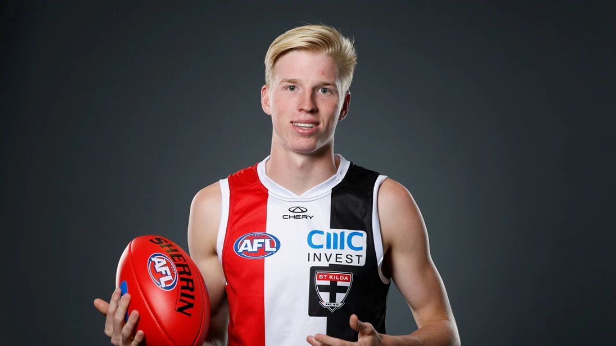 Tobie Travaglia Role