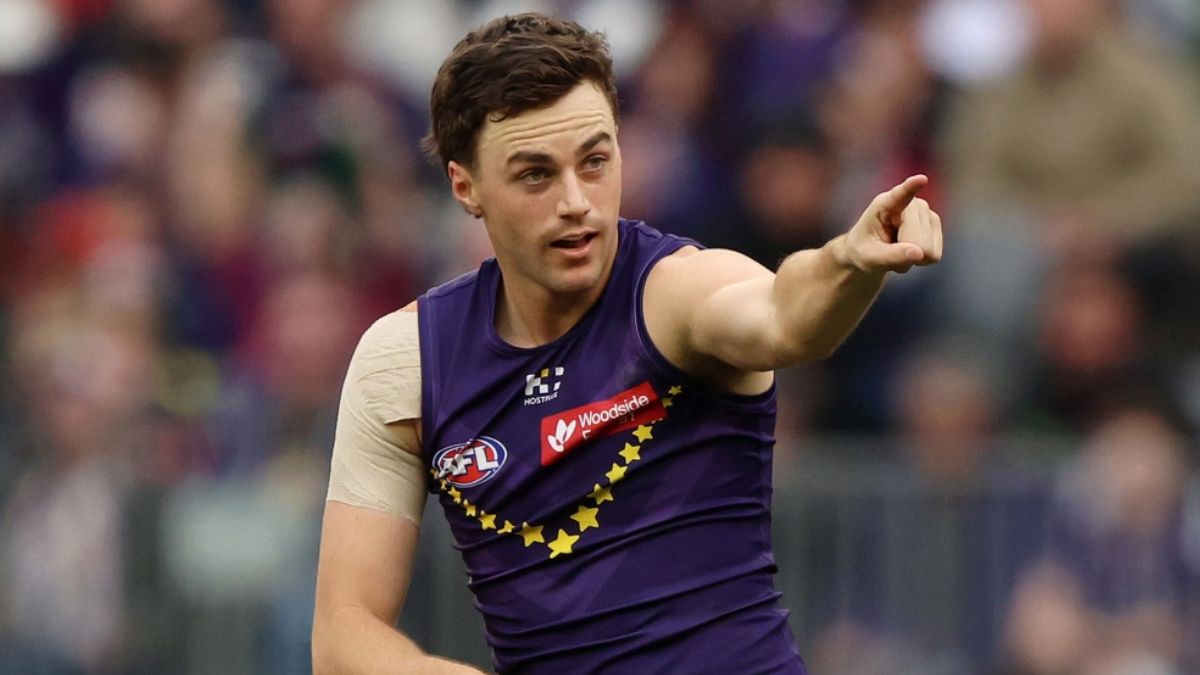 Jordan Clark stands up in loss