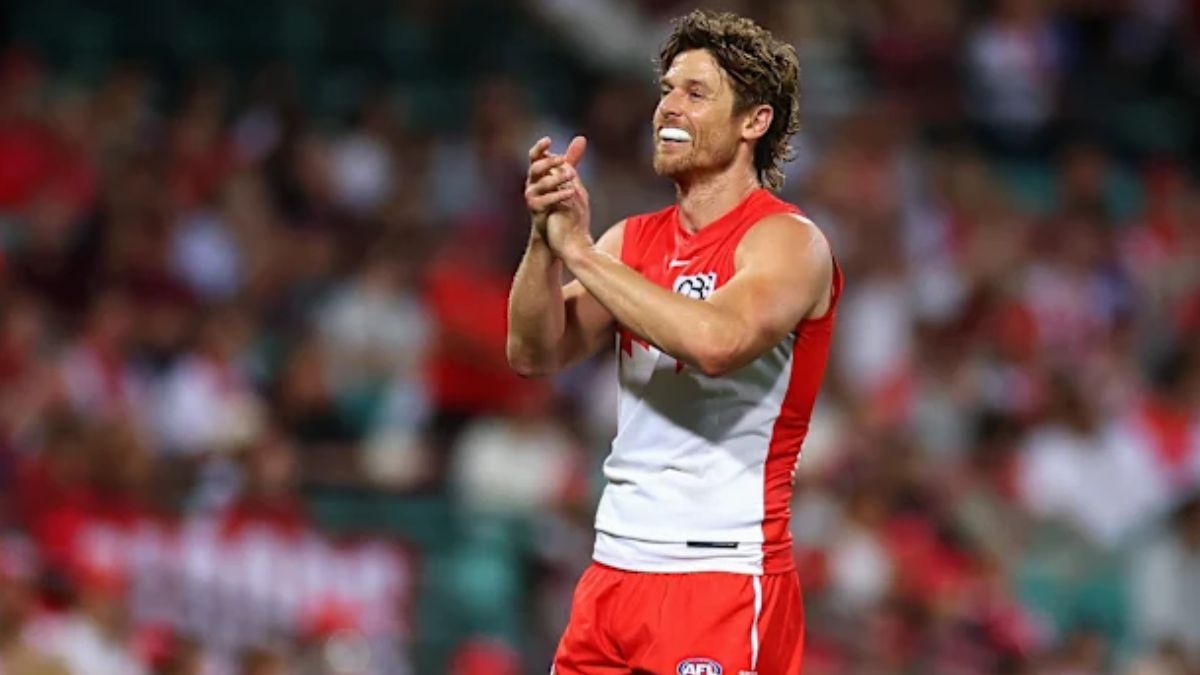 Dame Rampe announces retirement
